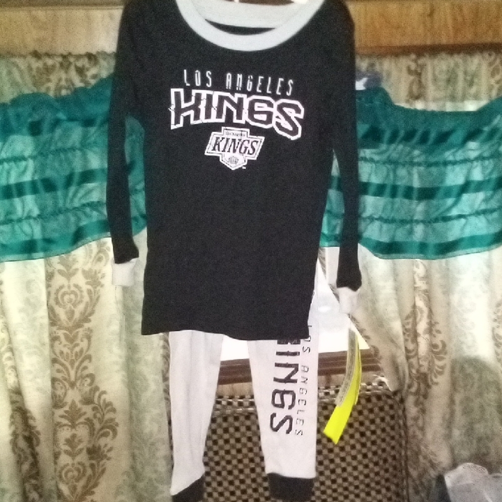 NWT! NHL LA Kings Sleepwear